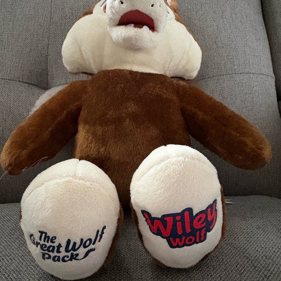 BUILD A BEAR WILEY WOLF THE GREAT WOLF PACK XL PLUSH 18'' WOLF LODGE RESORTS - Picture 2 of 8